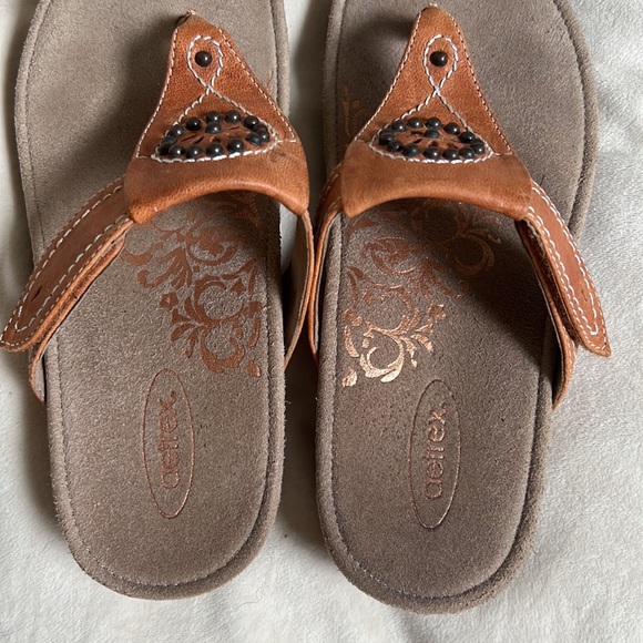Aetrex cute sandals - Picture 3 of 7